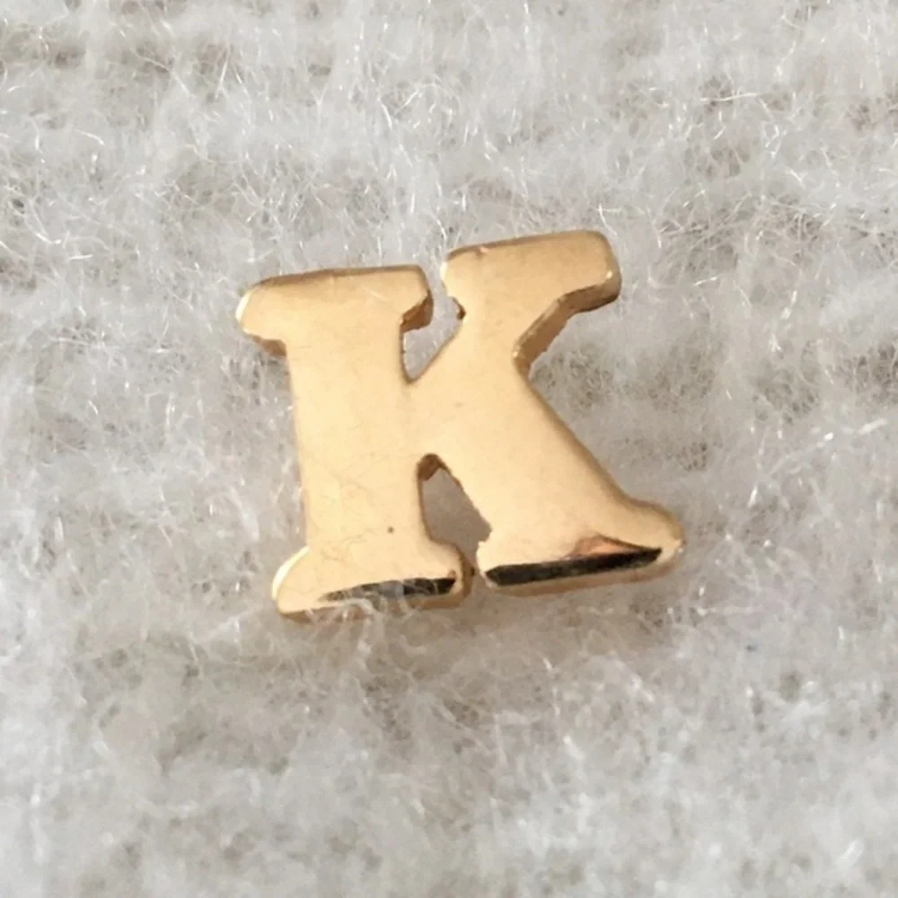 Vintage Avon Letter “K” Goldtone Pin Brooch